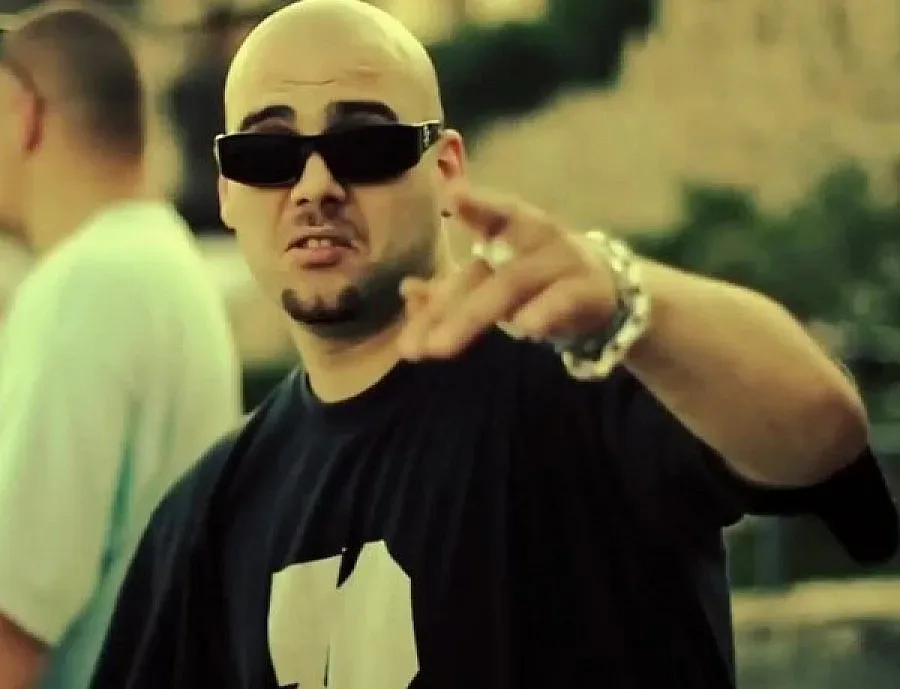 Обявиха Сарафа за международно издирване