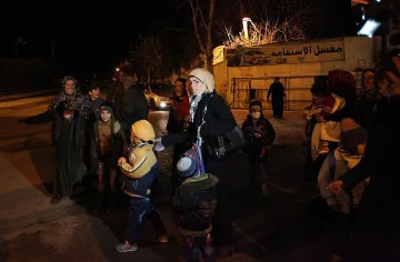 400 души бедстват в обсаден град в Сирия 