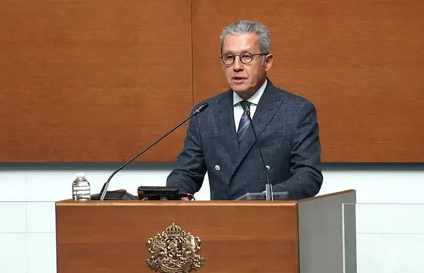 Цонев посече депутатите: В парламента крякат жаби, а цените растат!