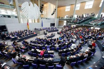 Бундестагът ще обсъжда проблемите с насилието над жени