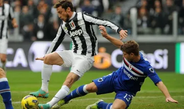 "Ювентус" на две точки от върха след победа над "Сампдория"