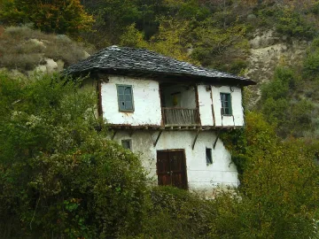 Гърци питат за имоти в наше село