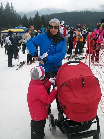 Само 10 лева за кабинковия лифт над Банско за празника на снега