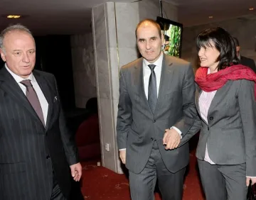 Шият за премиера и за олимпийците