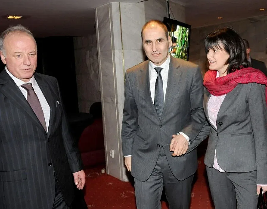 Шият за премиера и за олимпийците