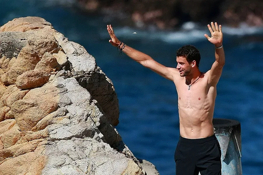 Гришо е баджанак с половин Холивуд