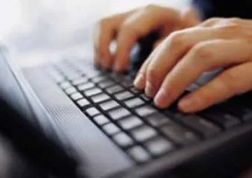 Подават онлайн 40% от данъчните декларации