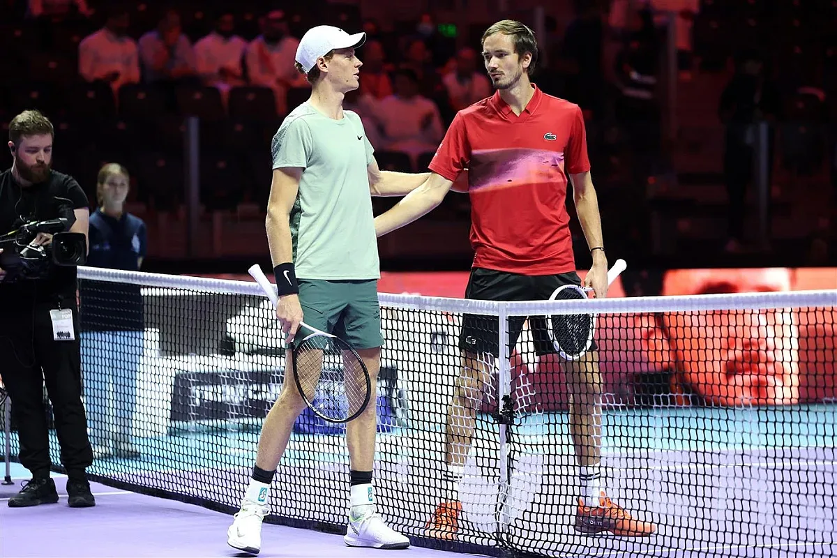 Яник Синер пред изхвърляне от тениса!