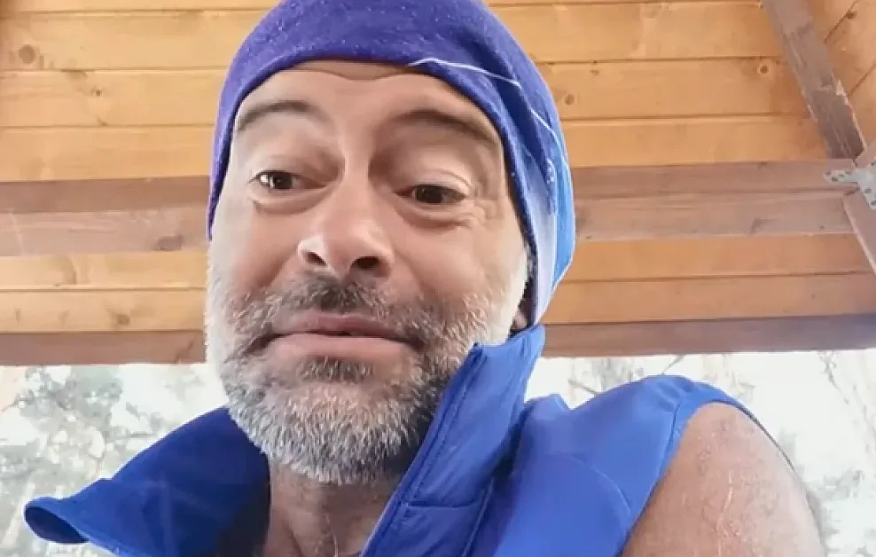 Това е мъжът, качил Мусала по бански