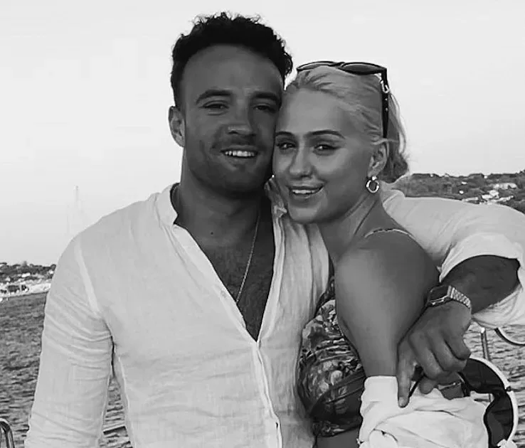 Мария Бакалова хвана скандално ново гадже