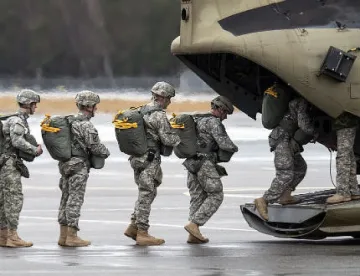 Въоръжените сили на САЩ и Южна Корея са поставени в повишена готовност