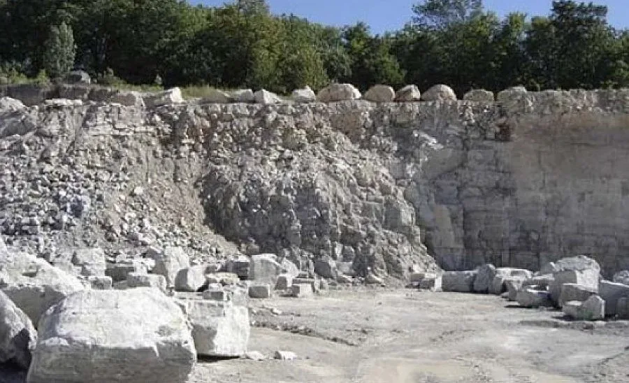 Фирма плаща 1,5 млн. лв. за 25-г. концесия на мрамор