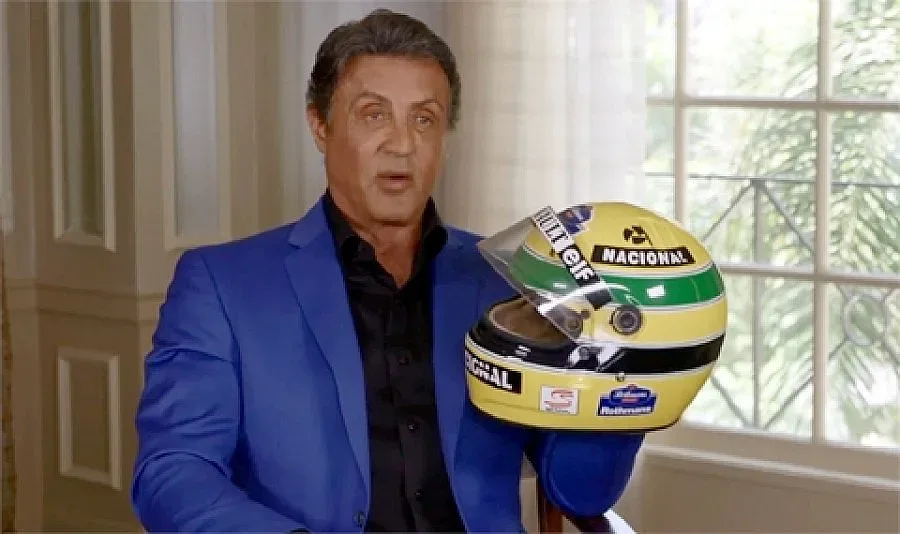 Сталоун продаде каска на Артон Сена