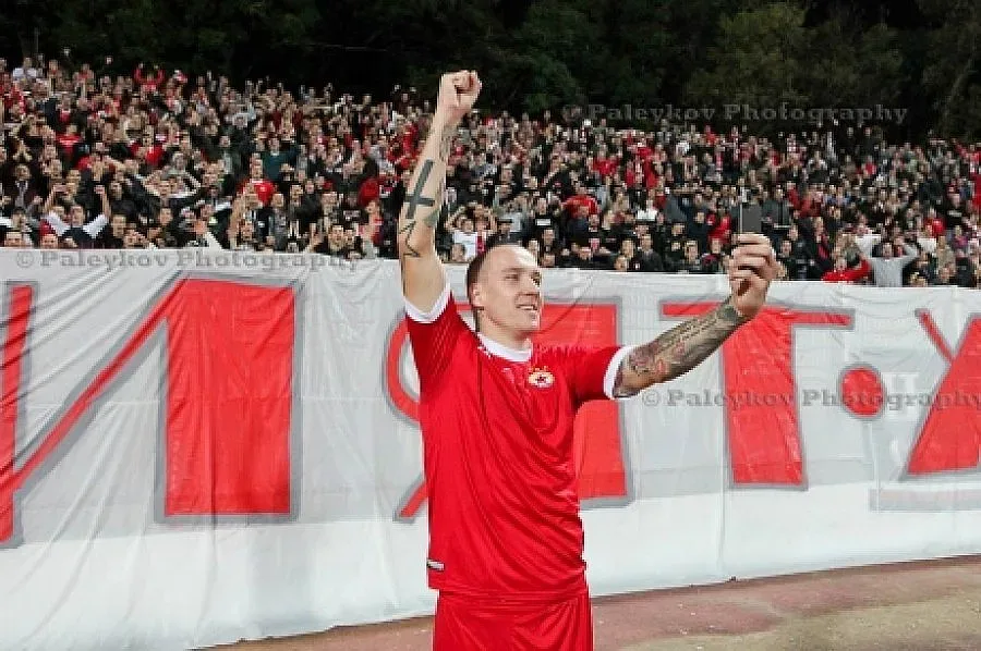 Тончи Кукоч: Връщам се в българския "Реал" (Мадрид)