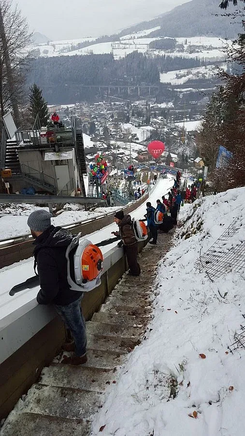 Олимпийски шампион чака Зографски в Бифошсхофен