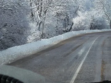 Пътищата в страната са проходими при зимни условия