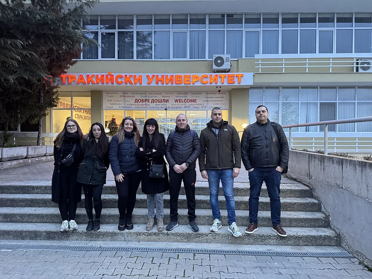 Студенти и докторанти на Тракийски университет - Стара Загора взеха участие в обучение в Китай