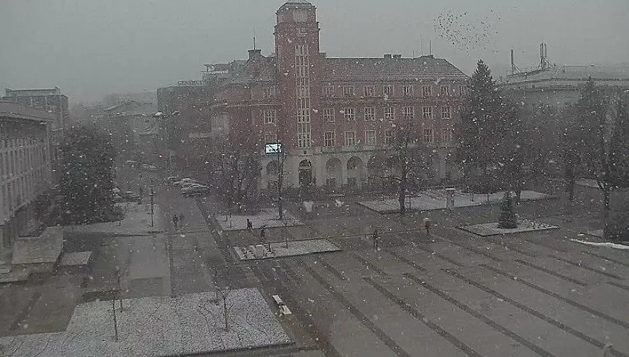 Студът затвори селско школо в Плевенско