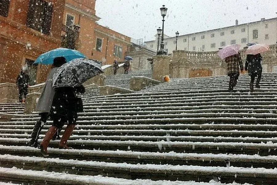 Ученици излизат в дървена ваканция