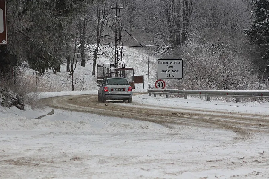 Ограничават движението по третокласната пътна мрежа в област Шумен 