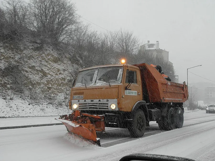 Актуална пътна обстановка към 17 часа
