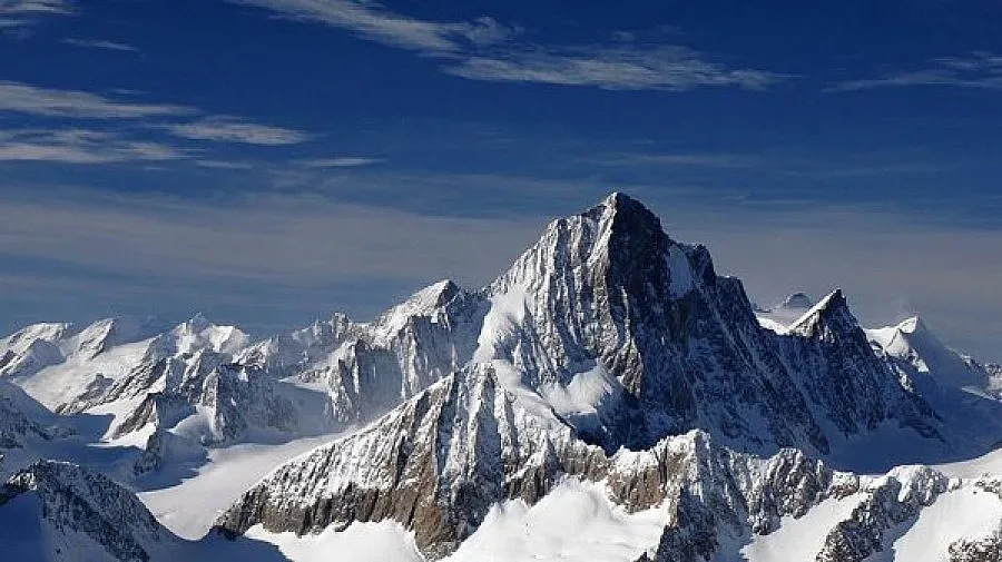 Заваля сняг и във френски Алпи