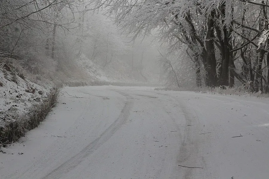 Жълт код за сняг и дъжд в неделя 