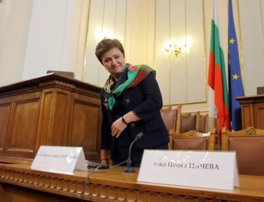 Кристалина Георгиева: 2015 г. ще остане в сърцата ни