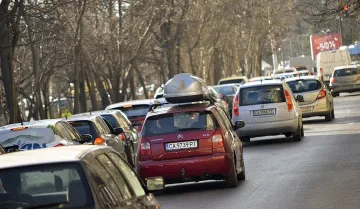 10 000 коли тръгват на път от столицата