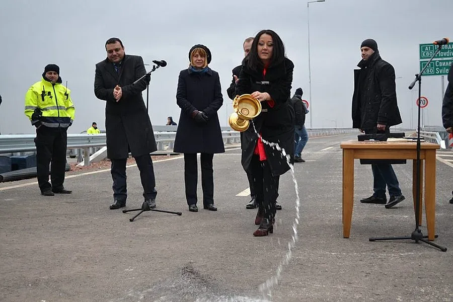 Павлова: Със Северната тангента спасихме 180 млн. лв. от загуба