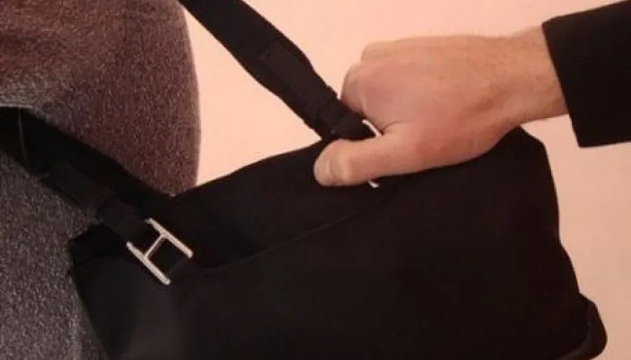 Граждани арестуваха нападател на жена