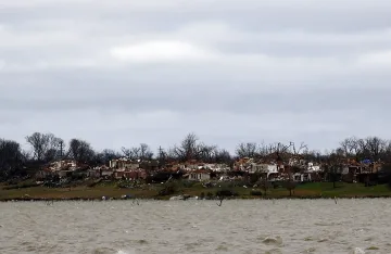 Жертви и хаос в САЩ заради времето