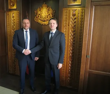 Работна среща за румънските туристи в Банско между кмет и посланик