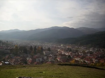 Митничари не проверяват казаните в Якоруда