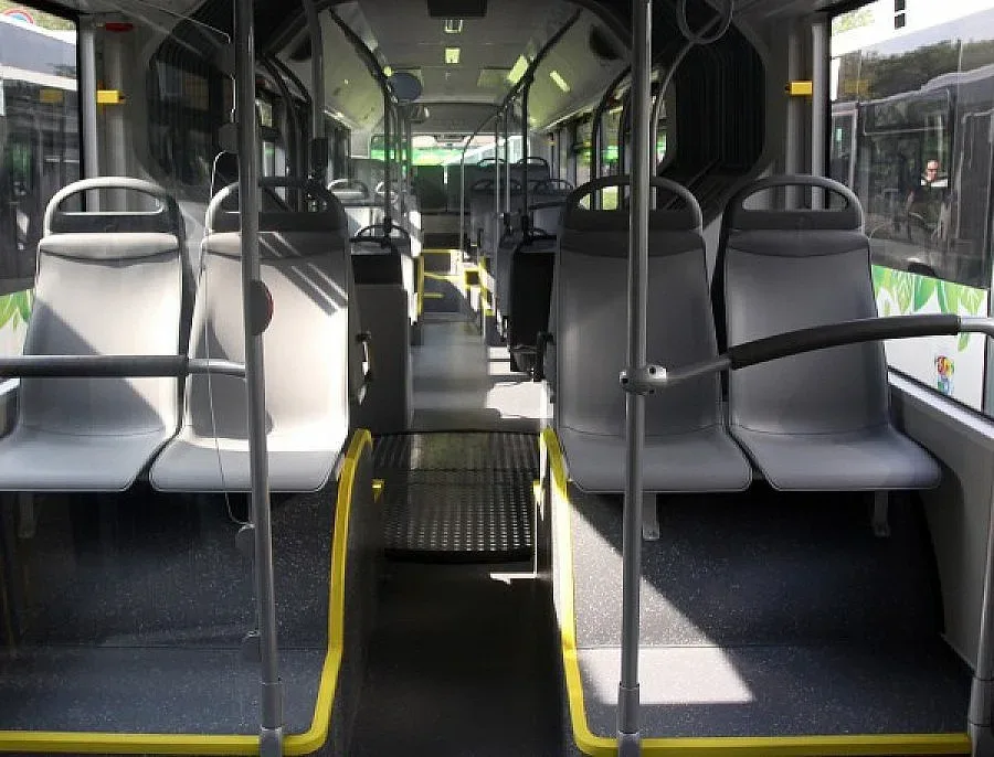 Автобус е катастрофирал в столичния квартал „Надежда”