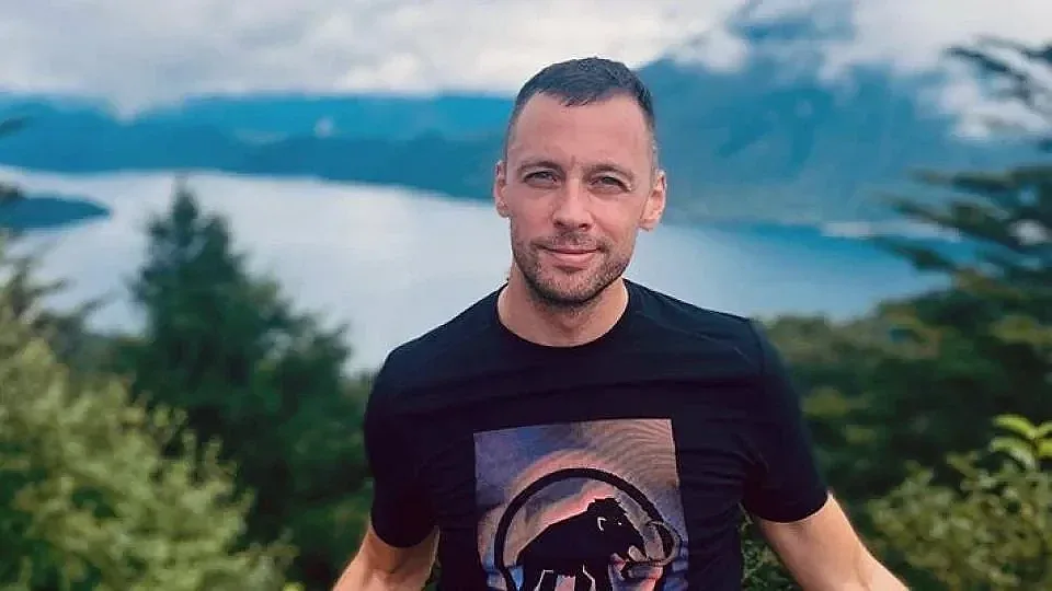 Луда завист! Бойко Кръстанов взе известна красавица /СНИМКА/