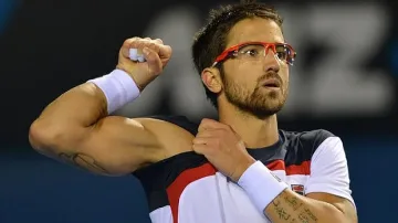 И Типсаревич идва в София