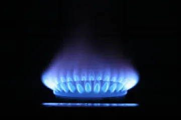  Газът пада с над 10% и сваля цената на парното от 1 април