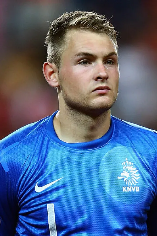 Вратар на ПСВ вилнее в арест