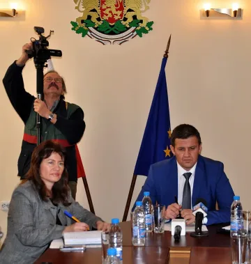 Оградата по границата с Турци готова на пролет