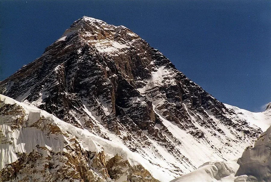 Загина една от най-известните алпинистки в света