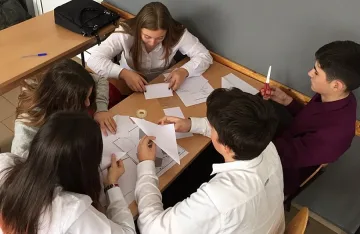 5000 ученици намериха работа