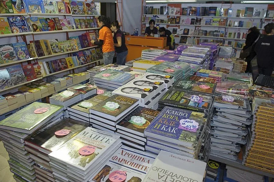 Най-четените български автори за 2015 година