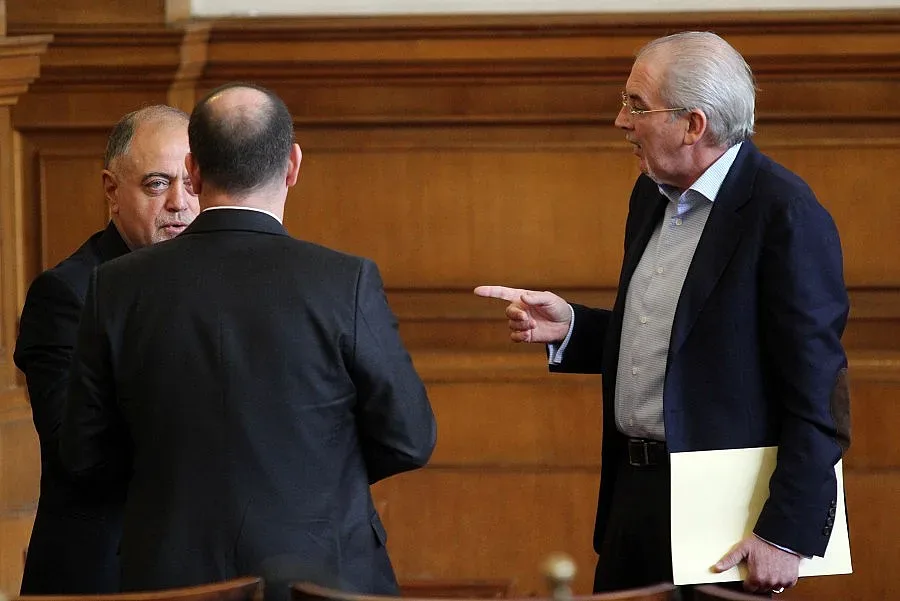 Местан: Части от РБ са десни болшевики