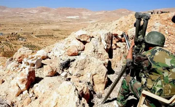 Сирийската правителствена армия напредва към Палмира