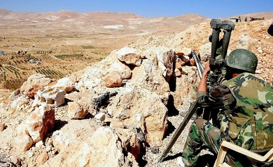 Сирийската правителствена армия напредва към Палмира