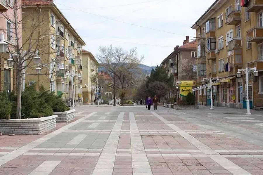 ГЕРБ помага на самотна майка от Бобов дол