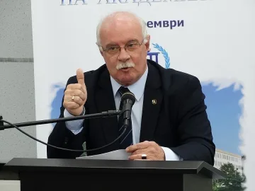 НСА си преизбра ректора 