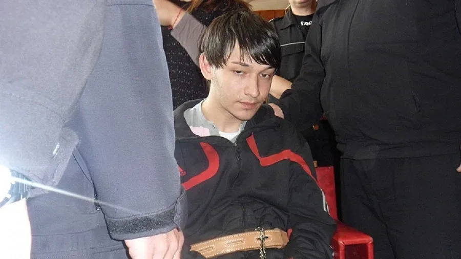 30г. затвор за касапина от Джебел