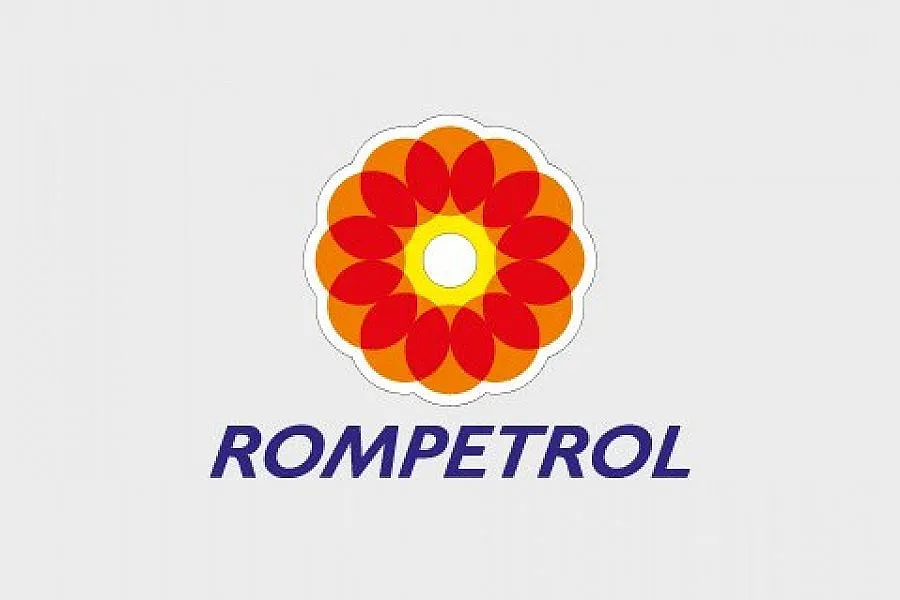 Пекин купува собственика на Ромпетрол